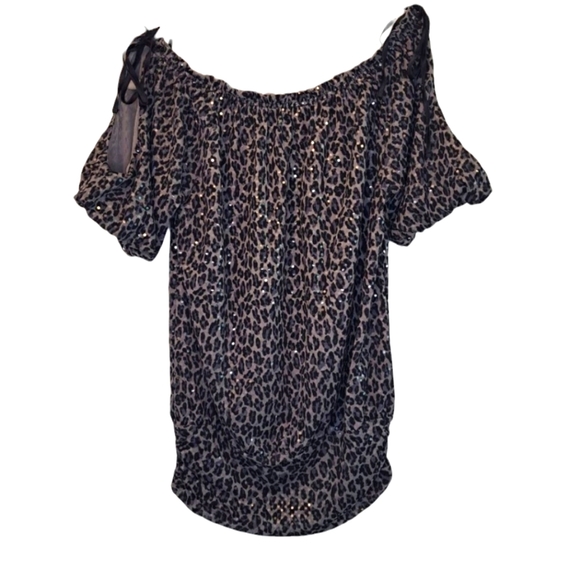 Express Leopard Print Cold Shoulder Cutout Sequin Blouse Size Small - Picture 2 of 9